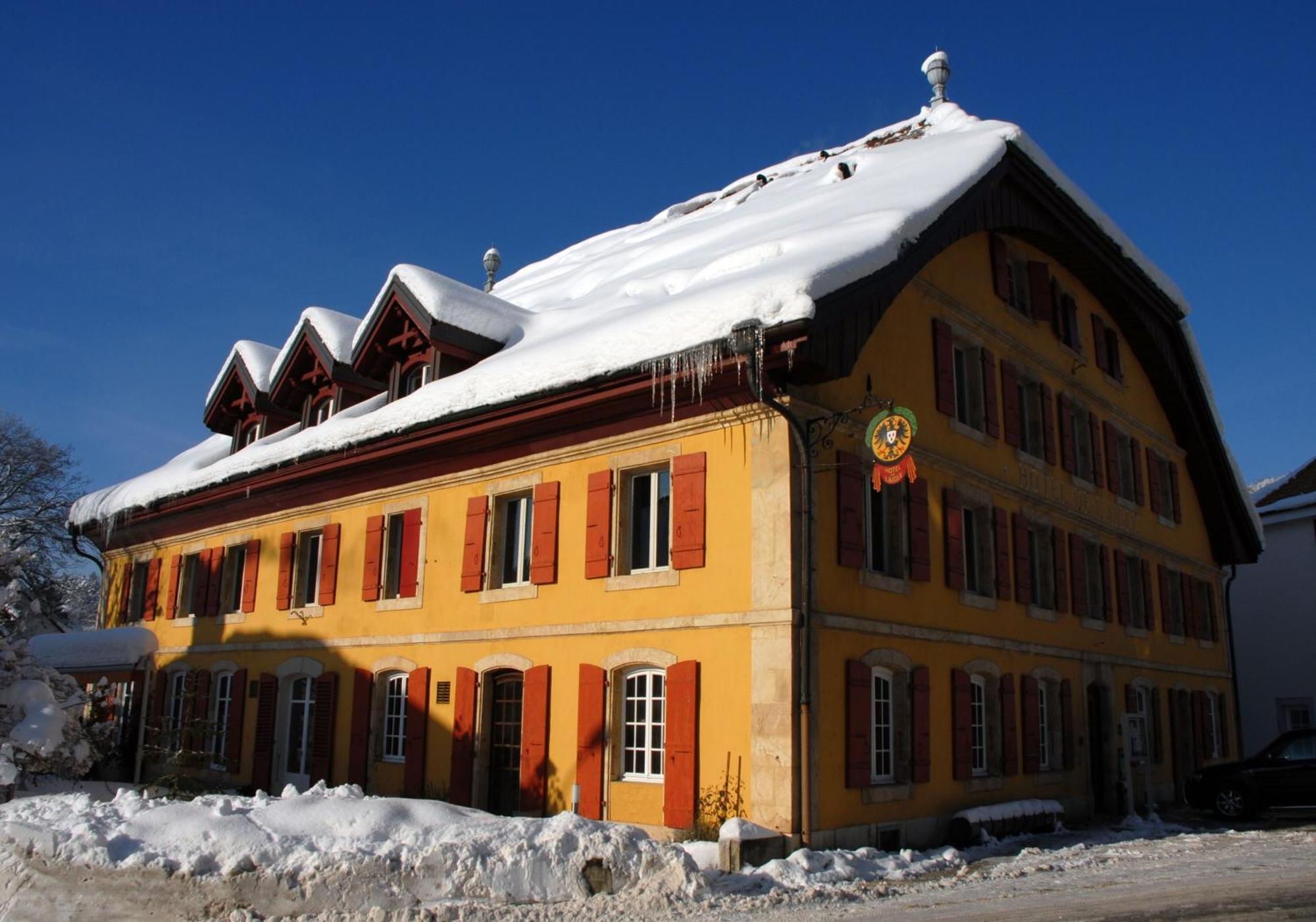 Hotel De L'Aigle Couvet Ngoại thất bức ảnh